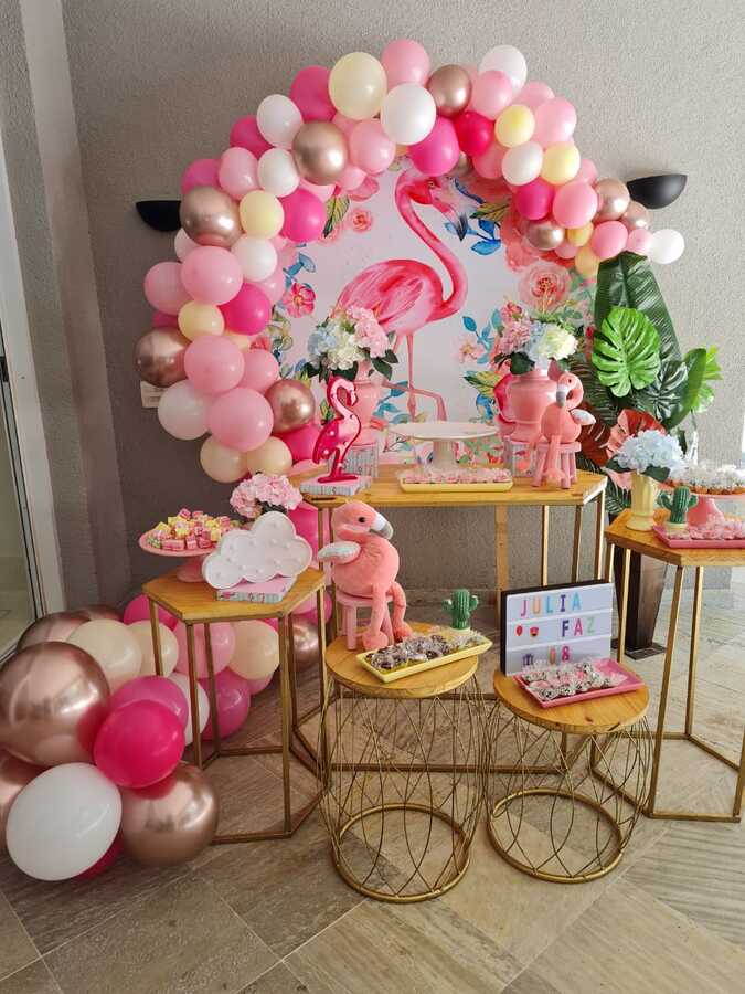 Aluguel Mini Table Flamingo