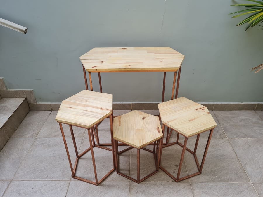 Aluguel-Kit-Mesas-Mini-Table-Sextavada-Dourada-Tampo-Cru