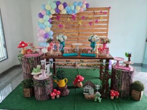 Aluguel-Mesa-Decorada-Jardim-Encantado (1)