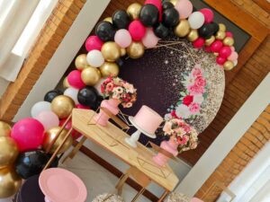 Aluguel-Mini-Table-Preta-e-Rosa-Adulto (3)