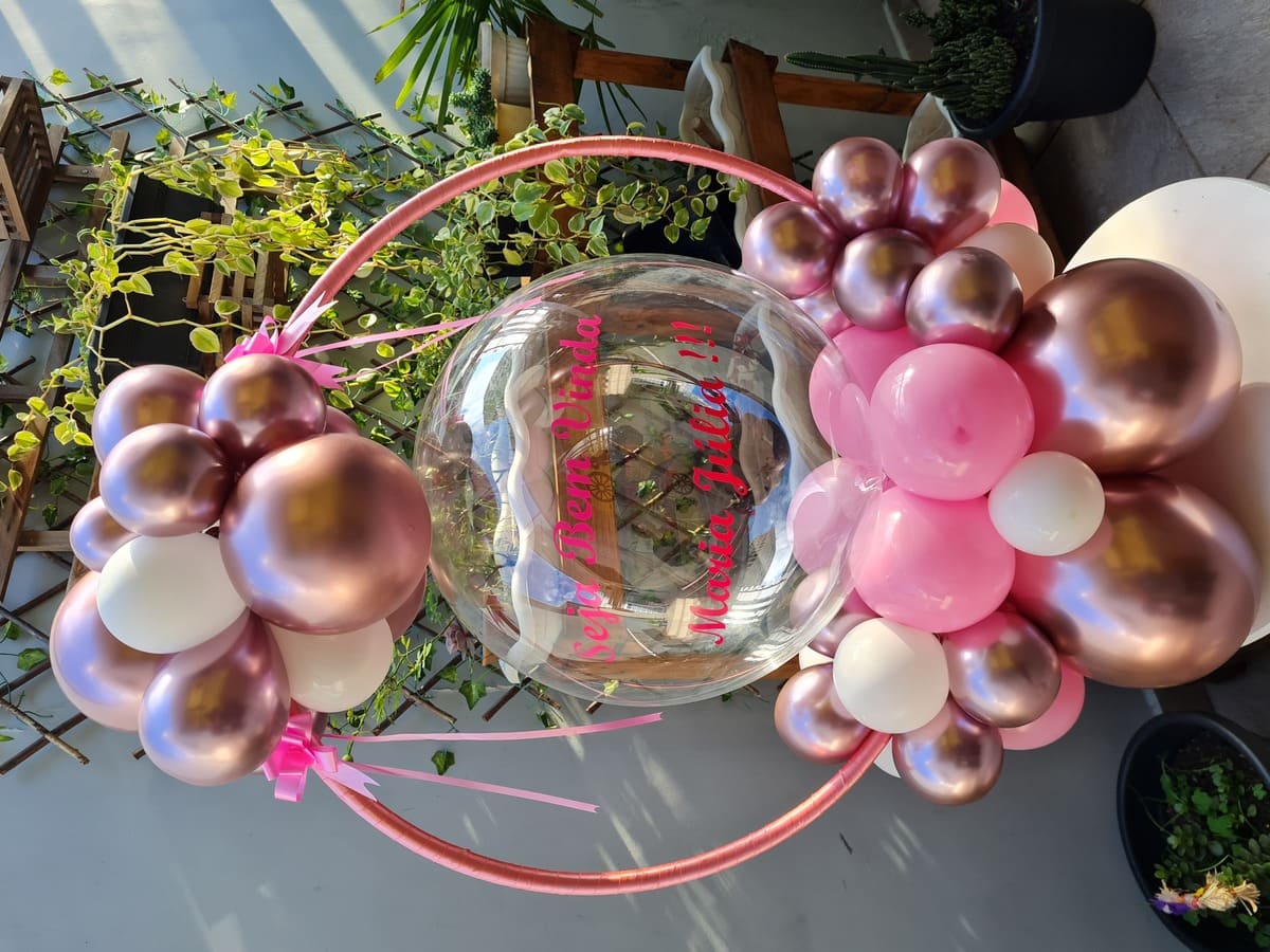 Arranjo de Bubble Personalizado Com Bambole Rose Gold e Rosa