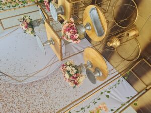 Pegue e Monte adulto prata floral
