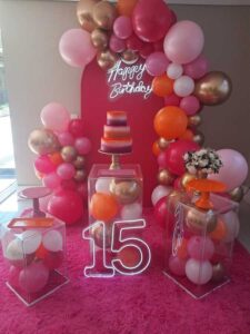 Mini Table 15 Anos Pink
