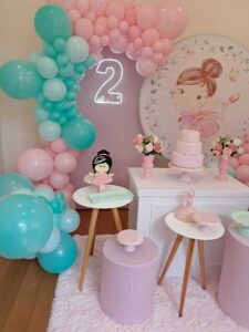 Aluguel Mini Table Bailarina