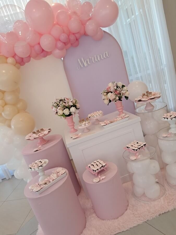 Mini-Table_Cha-de-bebe-Rosa-e-Lilas_Luxo Mini-Table_Cha-de-bebe-Rosa-e-Lilas_Luxo