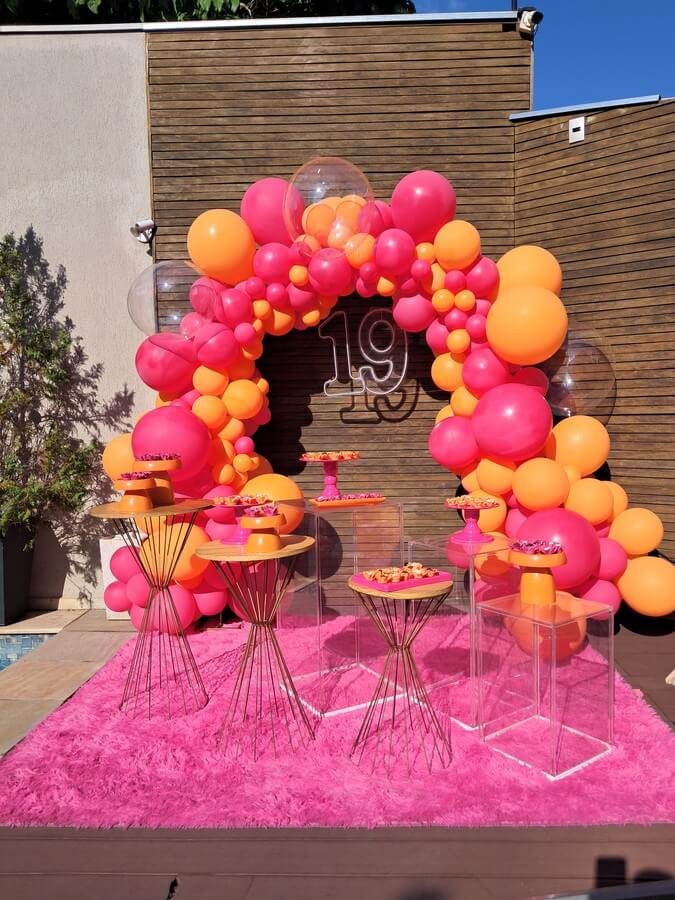Mini-Table_Pink_Luxo Mini-Table_Pink_Luxo