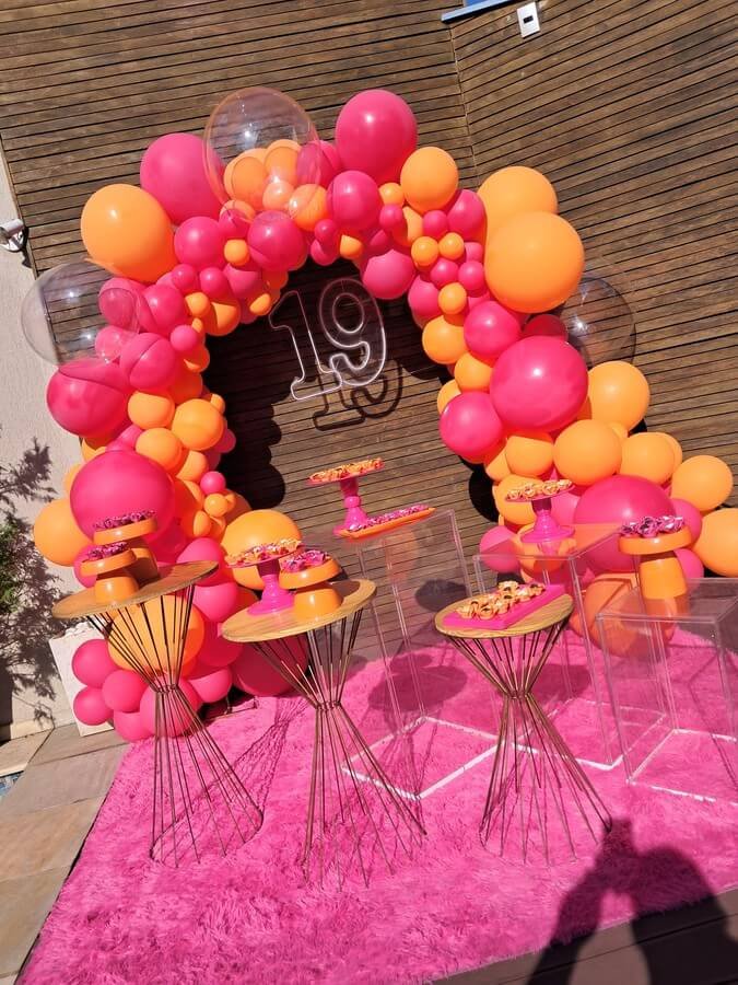 Mini-Table_Pink_Luxo Mini-Table_Pink_Luxo