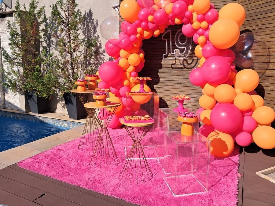 Mini-Table_Pink_Luxo Mini-Table_Pink_Luxo