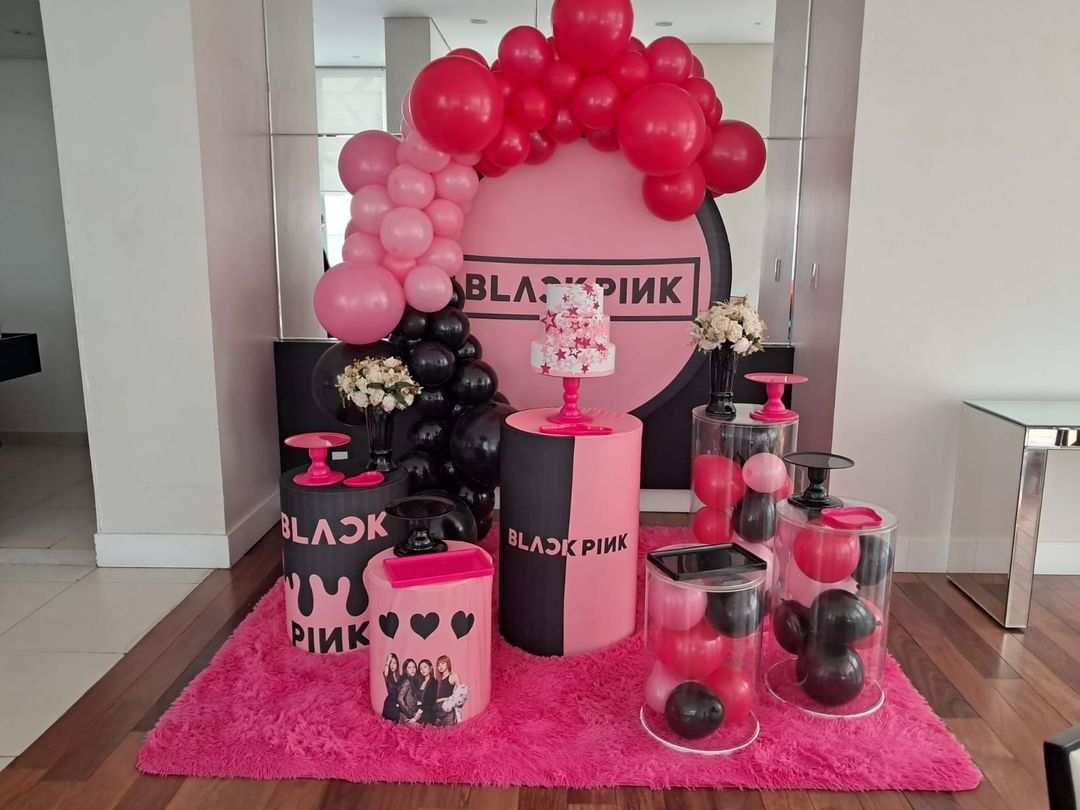 Mini-Table_Black-Pink_Luxo Mini-Table_Black-Pink_Luxo